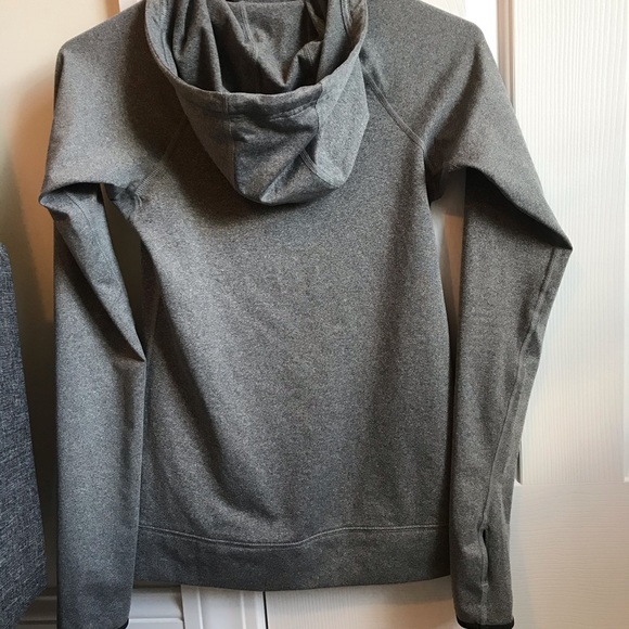 Nike Pro hyper warm fitted pullover train hoodie - Picture 3 of 4